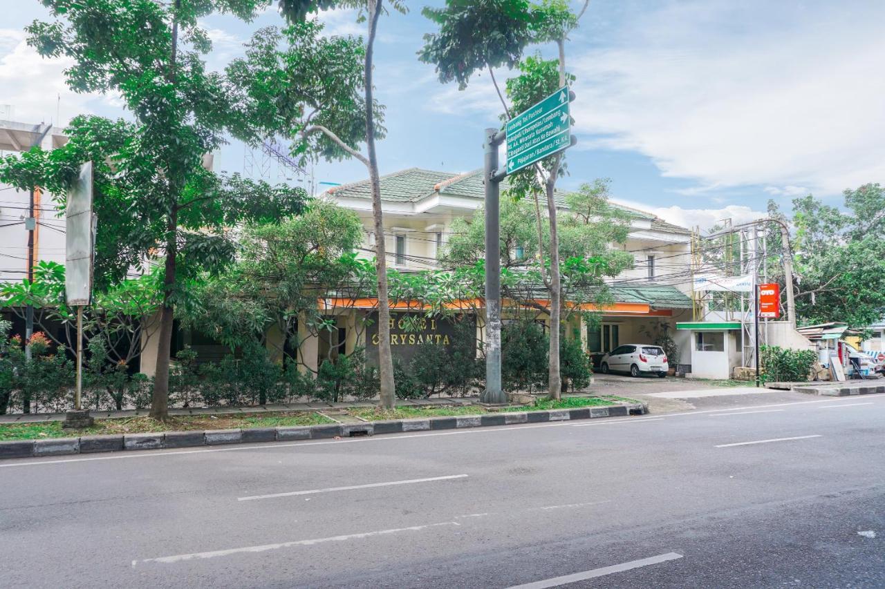 Oyo 2085 Chrysanta Hotel Bandung Exterior foto