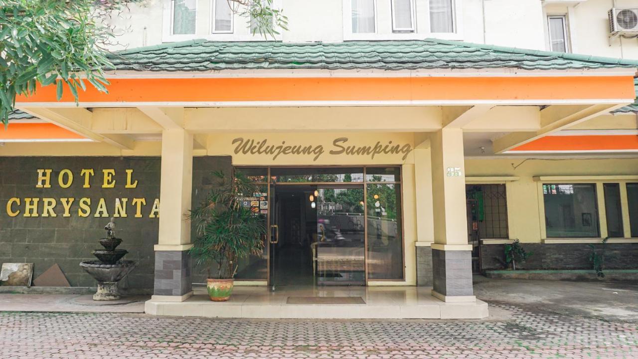 Oyo 2085 Chrysanta Hotel Bandung Exterior foto